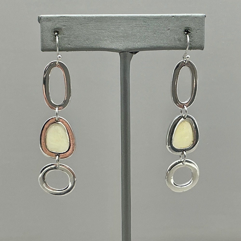 Lia Sophia‎ Earrings Womens Silver Tone Mother of Pearl Dangle Drop 2.25 Inch